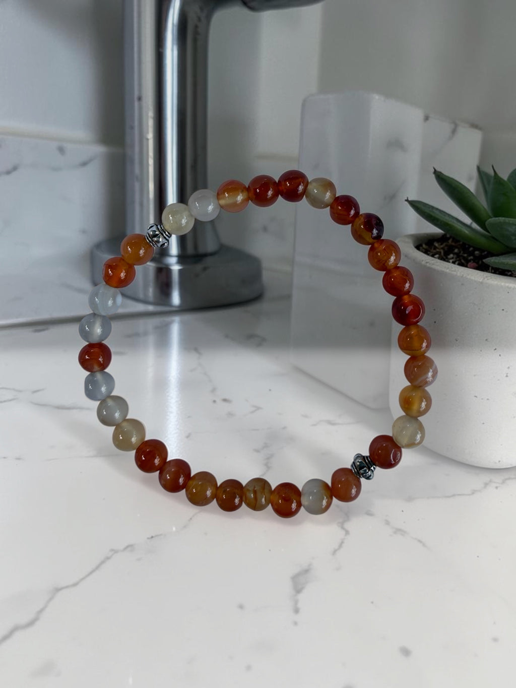 Multi color bracelet light and darker gemstones